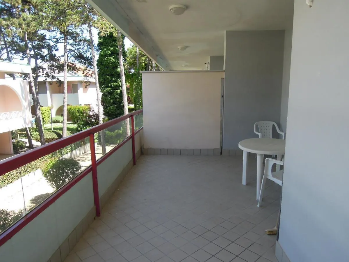 Beautiful Apartment Close To Bibione Beach - Beahost