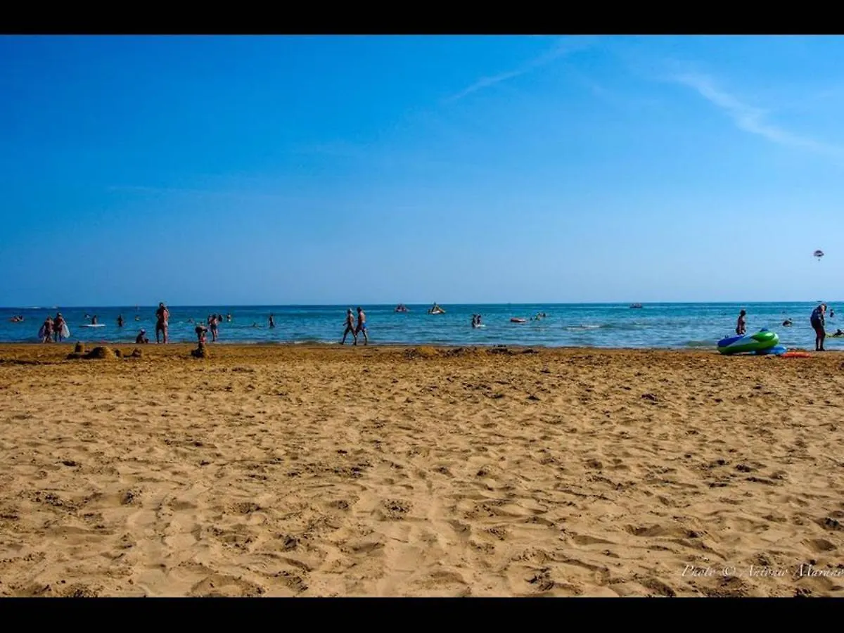 Beautiful Apartment Close To Bibione Beach - Beahost