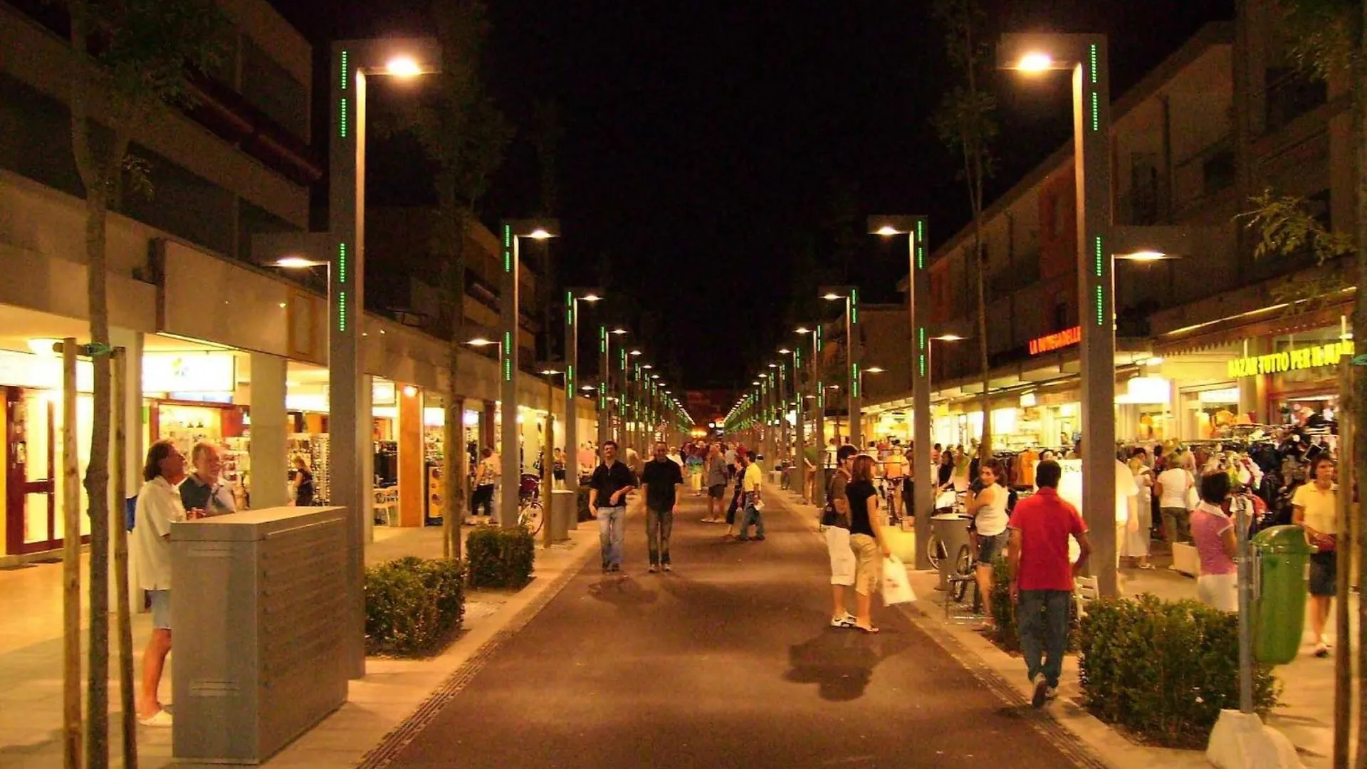 Beautiful Apartment Close To Bibione Beach - Beahost