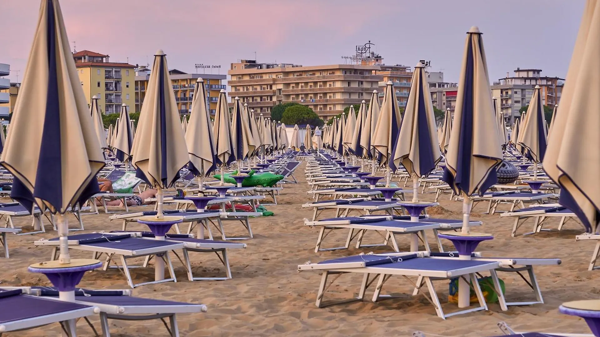 Beautiful Apartment Close To Bibione Beach - Beahost