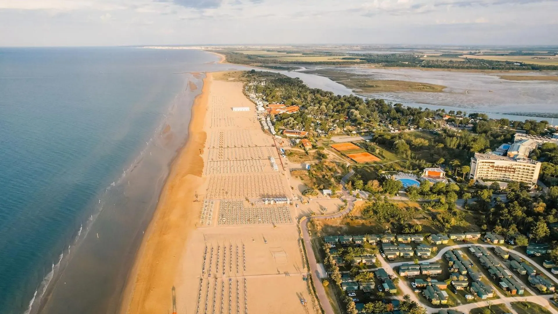 Beautiful Apartment Close To Bibione Beach - Beahost 0*,  Italy